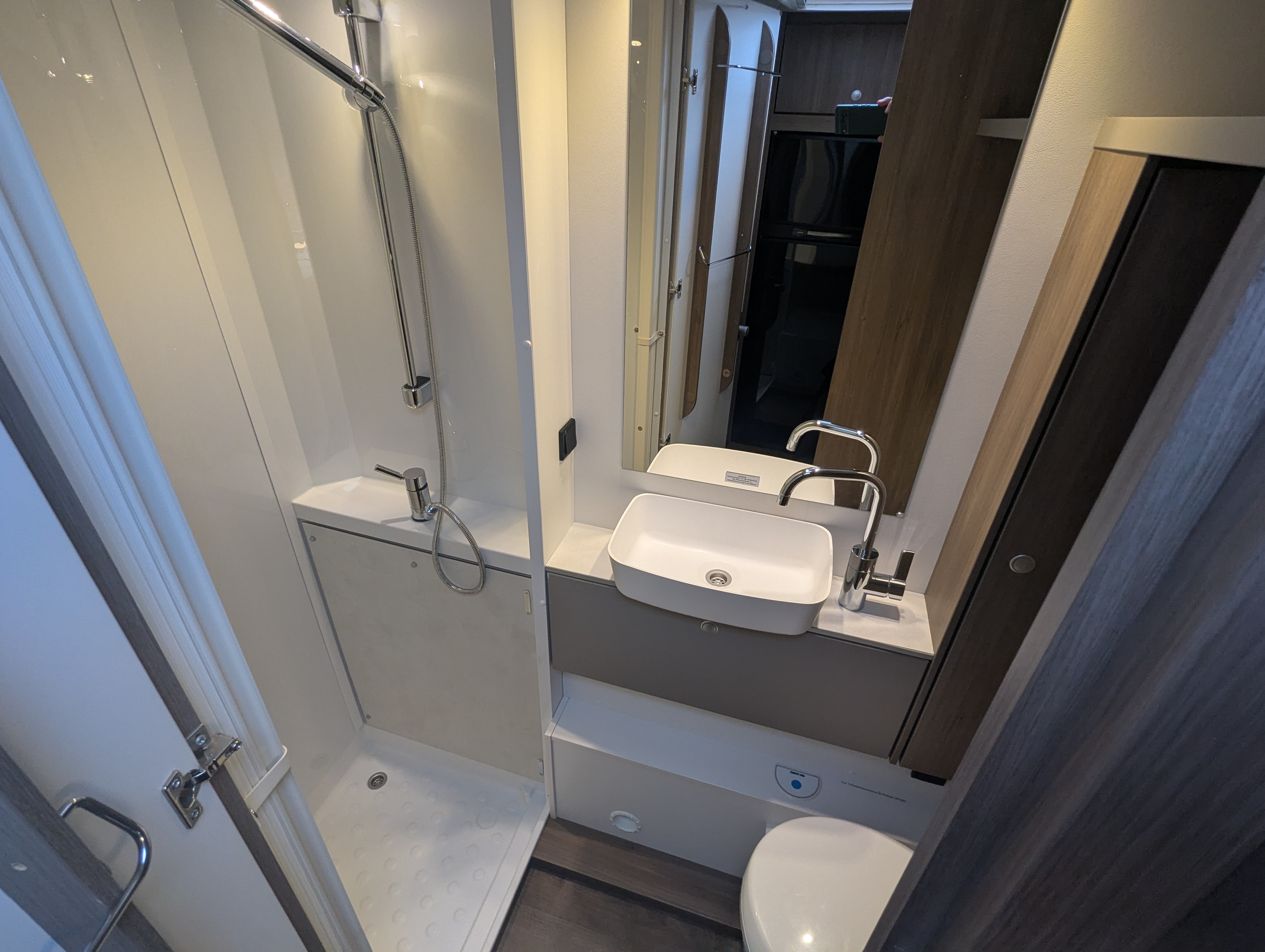 Carado A 464 innen 4